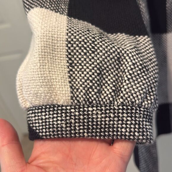 Zara Women jacket ( Zara Spain 🇪🇸) Cropped Checkered Black/White size medium - Picture 3 of 9